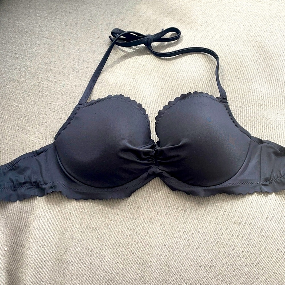 VS halter tie, scalloped edge swim top